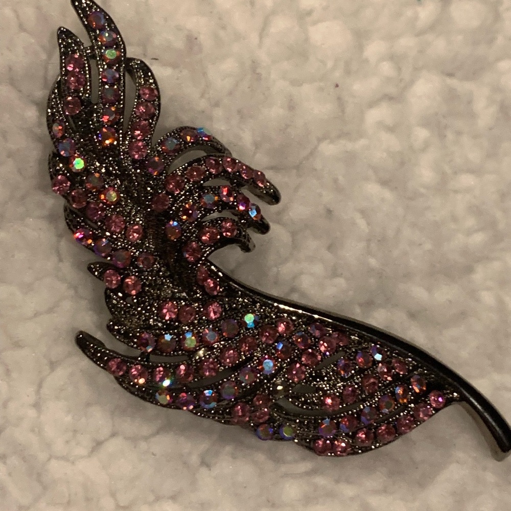 NWOT Beautiful pink rhinestone pin. 3” long x 1” wide.
